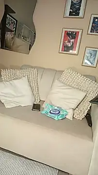 Snapshot of Sweetie_Arianna chatting on 7, 7, 2026 Sweetie Arianna online show from 7, 7, 2026