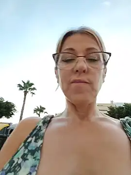 Snapshot of blondyruby chatting on 29, 6, 2026 blondyruby online show from 29, 6, 2026