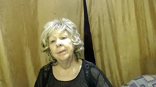 Snapshot of _Estelitta_5 chatting on 23, 12, 2024  Estelitta 5 online show from 23, 12, 2024