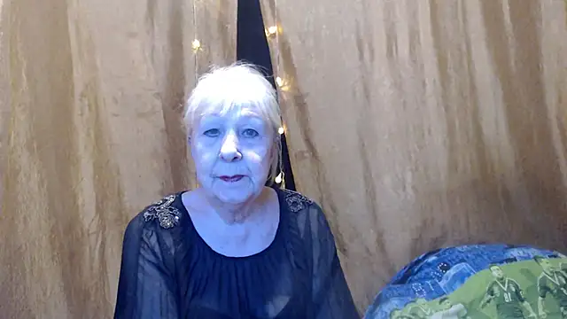 Snapshot of _Estelitta_5 chatting on 23, 1, 2025  Estelitta 5 online show from 23, 1, 2025