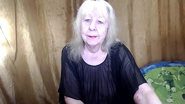 Snapshot of _Estelitta_5 chatting on 7, 2, 2025  Estelitta 5 online show from 7, 2, 2025