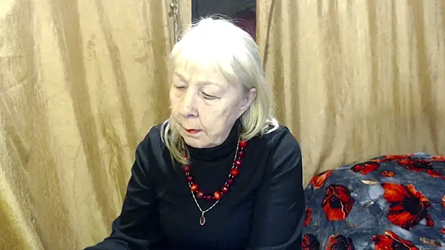 Snapshot of _Estelitta_5 chatting on 1, 3, 2025  Estelitta 5 online show from 1, 3, 2025