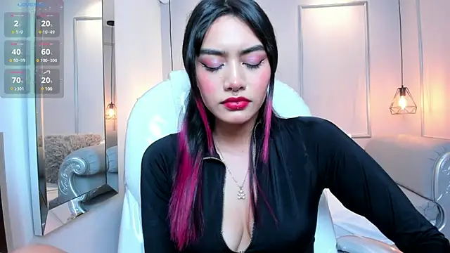 AzuraKindong online show from 8, 2, 2025