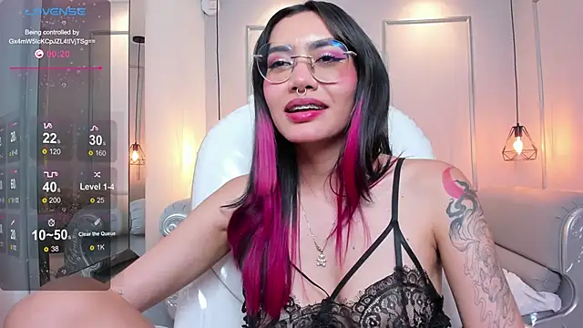 AzuraKindong online show from 28, 2, 2025