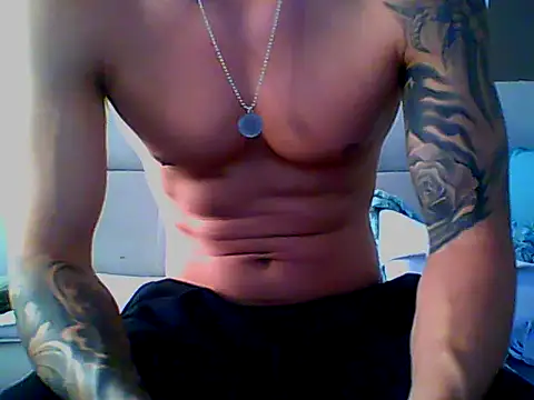 Skater29xx2 online show from 12, 2, 2025