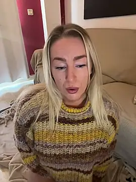 Snapshot of ChristyAdair chatting on 10, 12, 2024 ChristyAdair online show from 10, 12, 2024