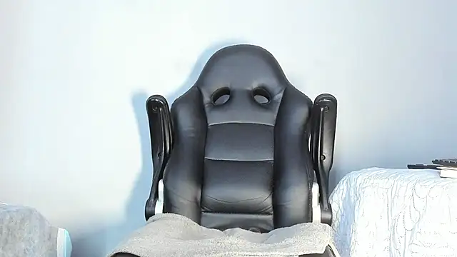 Snapshot of Dancelwashington chatting on 25, 10, 2025 Dancelwashington online show from 25, 10, 2025