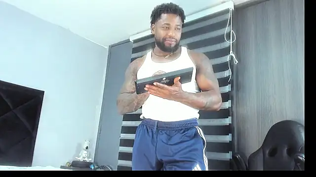 Snapshot of Dancelwashington chatting on 7, 1, 2026 Dancelwashington online show from 7, 1, 2026