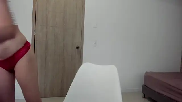 Vera Fernandez online show from 2, 2, 2026