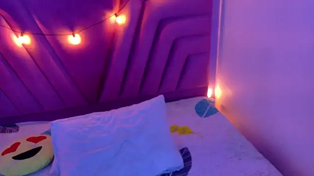 cattaleeyaa online show from 11, 1, 2026