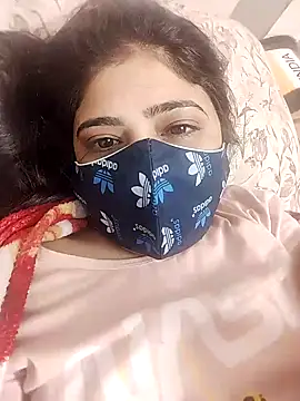 Snapshot of Husnpari20 chatting on 2, 12, 2024 Husnpari20 online show from 2, 12, 2024