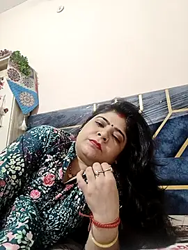 Snapshot of Husnpari20 chatting on 11, 5, 2026 Husnpari20 online show from 11, 5, 2026