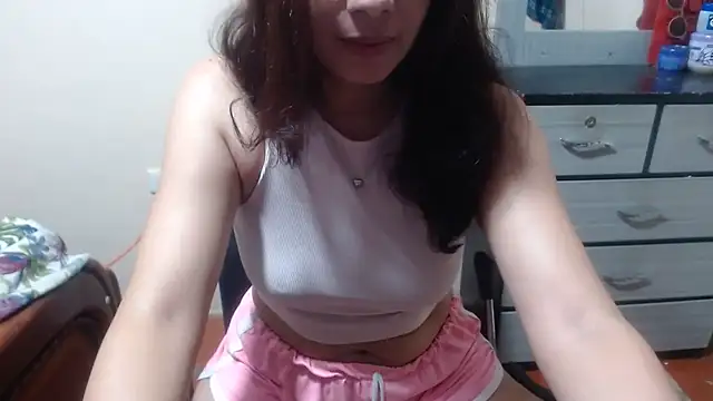 Snapshot of Ainhoa-hot chatting on 9, 5, 2026 Ainhoa-hot online show from 9, 5, 2026