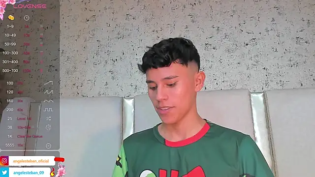 Angel esteban fx online show from 4, 3, 2025