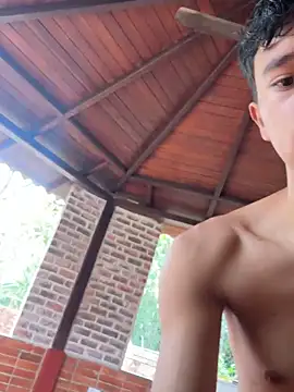 Angel esteban fx online show from 3, 12, 2025