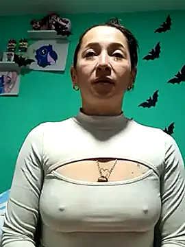 emilypoppy3 online show from 15, 1, 2025