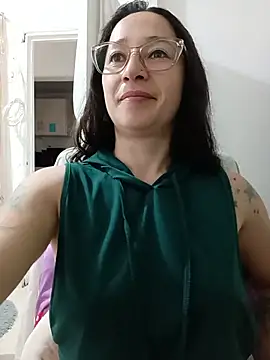 Snapshot of emilypoppy3 chatting on 16, 7, 2026 emilypoppy3 online show from 16, 7, 2026