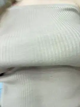 Snapshot of NewLale chatting on 14, 2, 2025 NewLale online show from 14, 2, 2025