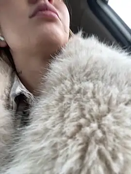 Snapshot of NewLale chatting on 15, 3, 2025 NewLale online show from 15, 3, 2025