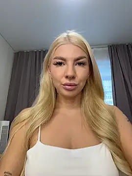 Snapshot of NewLale chatting on 26, 2, 2026 NewLale online show from 26, 2, 2026