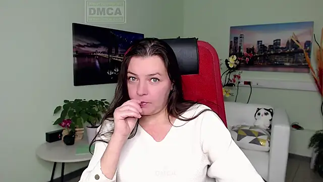 Lily flower7 online show from 14, 11, 2025