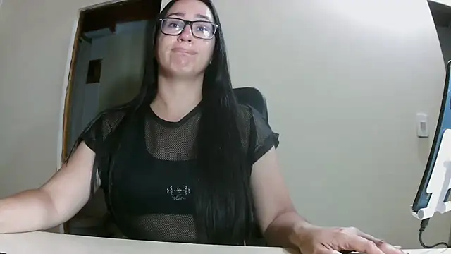 brittanycheeks online show from 1, 3, 2026