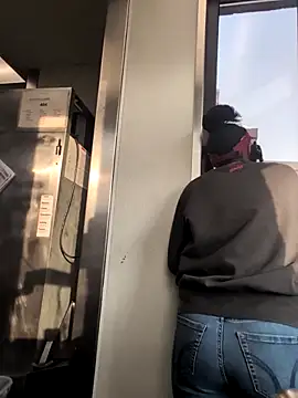 samone9 online show from 5, 2, 2026