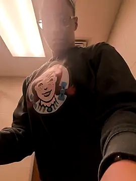 samone9 online show from 18, 2, 2026