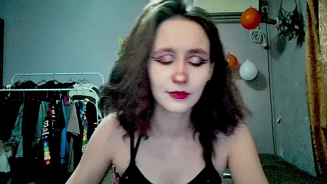 Snapshot of JoannaTompson chatting on 2, 12, 2025 JoannaTompson online show from 2, 12, 2025