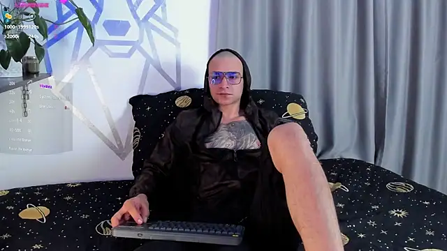 Aron-santoro online show from 28, 12, 2024