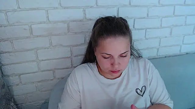 Crazyy girl  online show from 26, 10, 2025