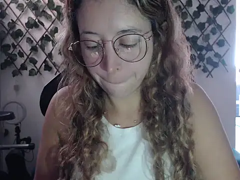 Snapshot of jeiana4u chatting on 28, 4, 2026 jeiana4u online show from 28, 4, 2026