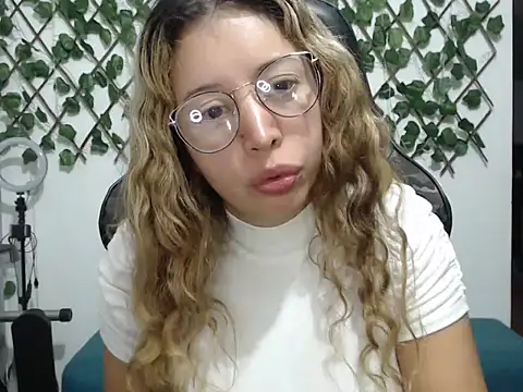 Snapshot of jeiana4u chatting on 11, 5, 2026 jeiana4u online show from 11, 5, 2026