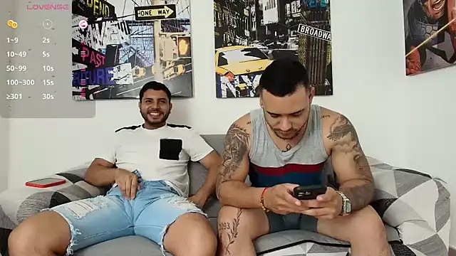 Snapshot of hott_dicks chatting on 21, 1, 2025 hott dicks online show from 21, 1, 2025