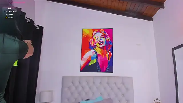 KristalFoxx online show from 11, 11, 2025