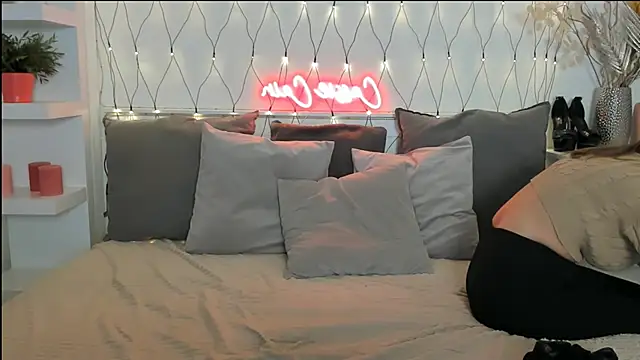 Snapshot of CassyCain chatting on 17, 1, 2025 CassyCain online show from 17, 1, 2025