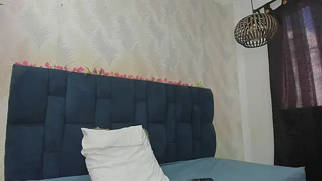 Ammy Connor1 online show from 12, 4, 2026