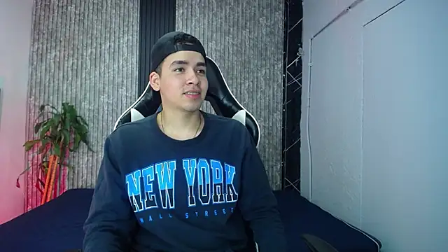 Mike 0233  online show from 17, 2, 2026