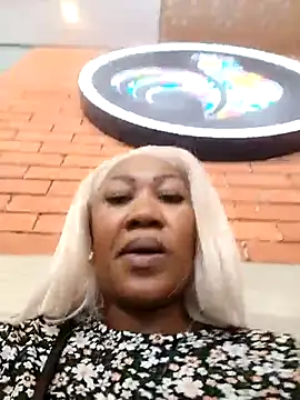 Snapshot of Puneee_Lucee chatting on 14, 2, 2025 Puneee Lucee online show from 14, 2, 2025