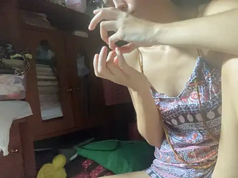 lilithanderson online show from 5, 10, 2025