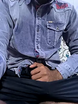 toxicboy121212 online show from 8, 1, 2025