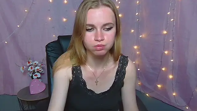 Snapshot of MargaritaKiss chatting on 20, 5, 2026 MargaritaKiss online show from 20, 5, 2026