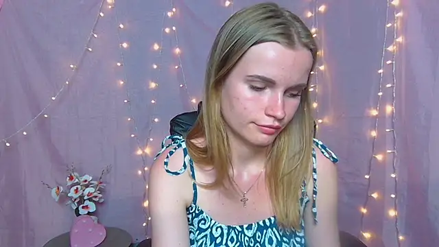 Snapshot of MargaritaKiss chatting on 22, 5, 2026 MargaritaKiss online show from 22, 5, 2026