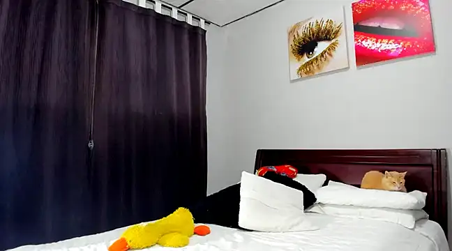 Snapshot of aleziiacam chatting on 22, 2, 2025 aleziiacam online show from 22, 2, 2025