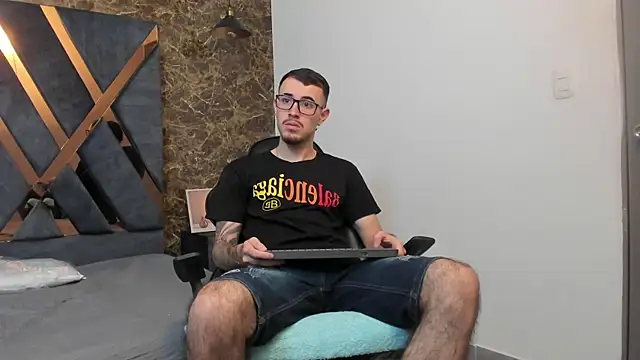 CodyWalkerR online show from 28, 1, 2025