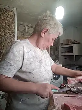 NicoleOlla online show from 11, 2, 2026