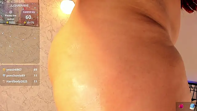 Snapshot of Miss_Ambeer chatting on 13, 1, 2025 Miss Ambeer online show from 13, 1, 2025