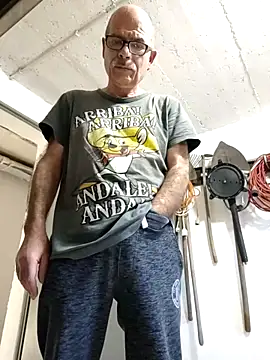 Snapshot of bottomhairy chatting on 2, 3, 2025 bottomhairy online show from 2, 3, 2025