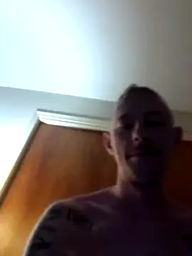 elmerfuddin87 online show from 6, 10, 2025