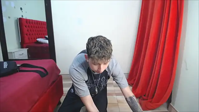  Thomas hot  online show from 26, 1, 2025